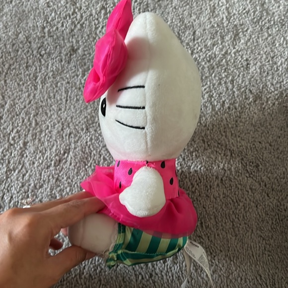 8in watermelon hello kitty - Picture 2 of 2